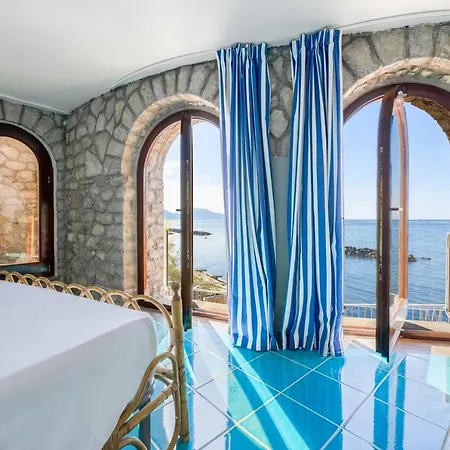Maison Del Sole Apartment Massa Lubrense