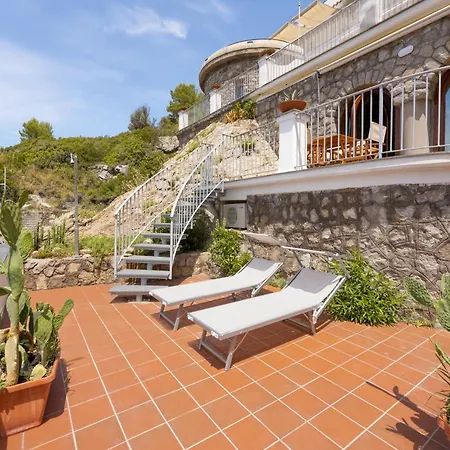 Apartment Maison Del Sole Massa Lubrense